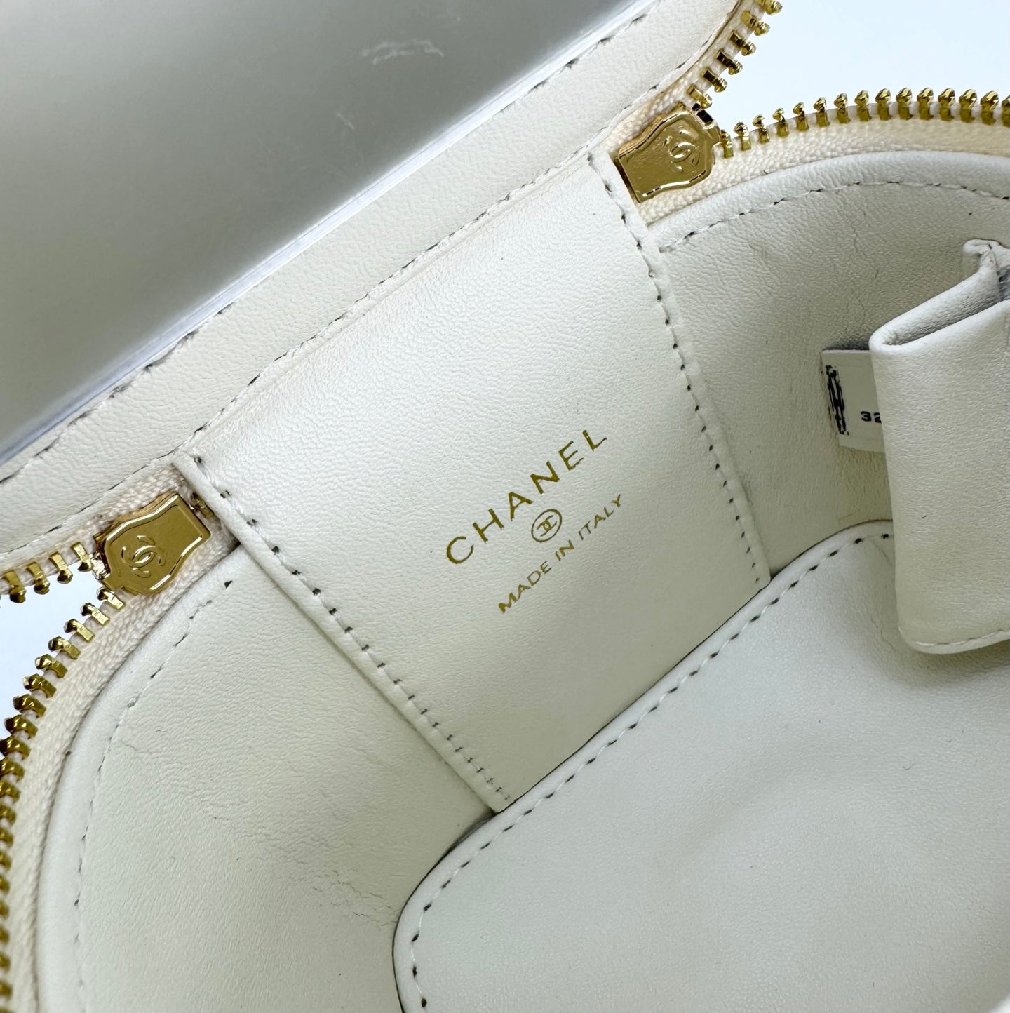 1XC46BDE Stylish leather bag