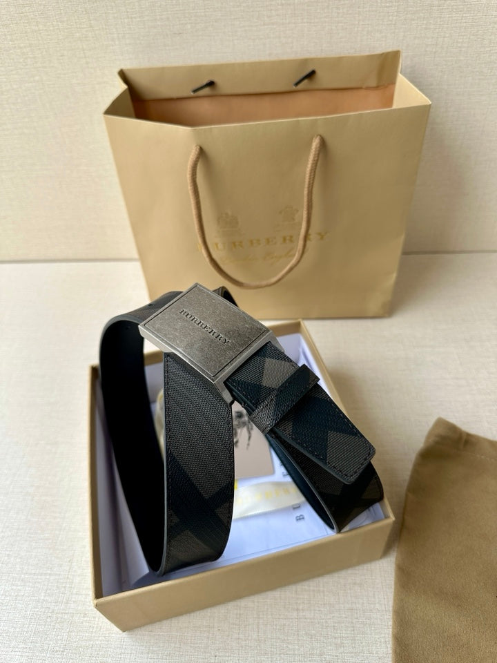 155RR211PDE Stylish  High quality belt With full package