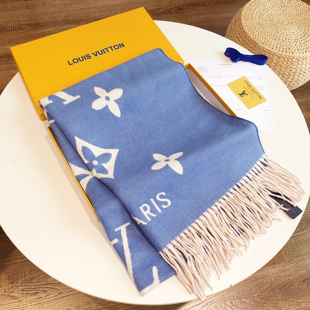 175RE46WDE Stylish Winter Scarves