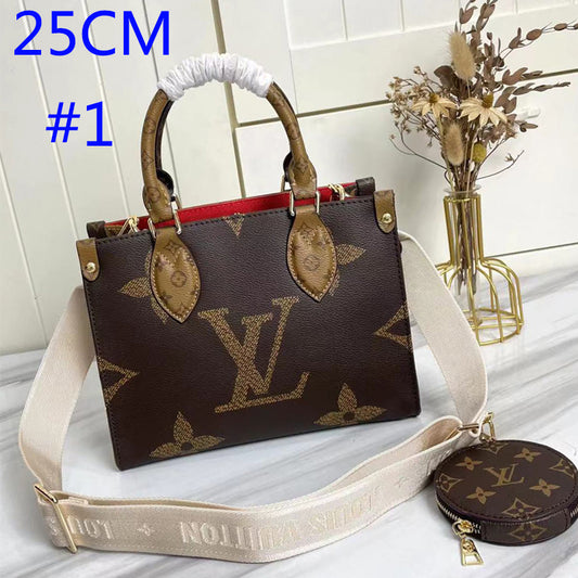 1XE65BDE Stylish leather bag 