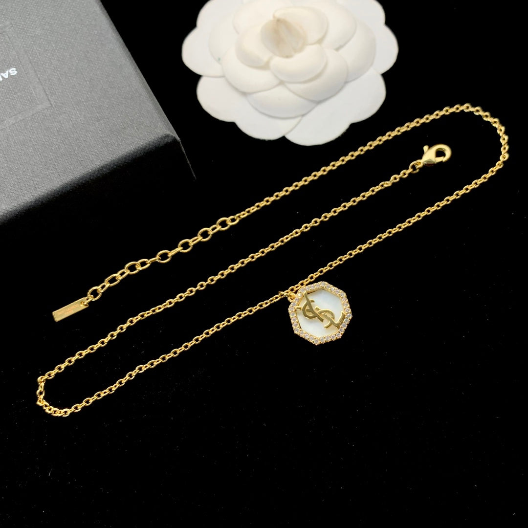 1NSL259XDE Stylish Necklaces