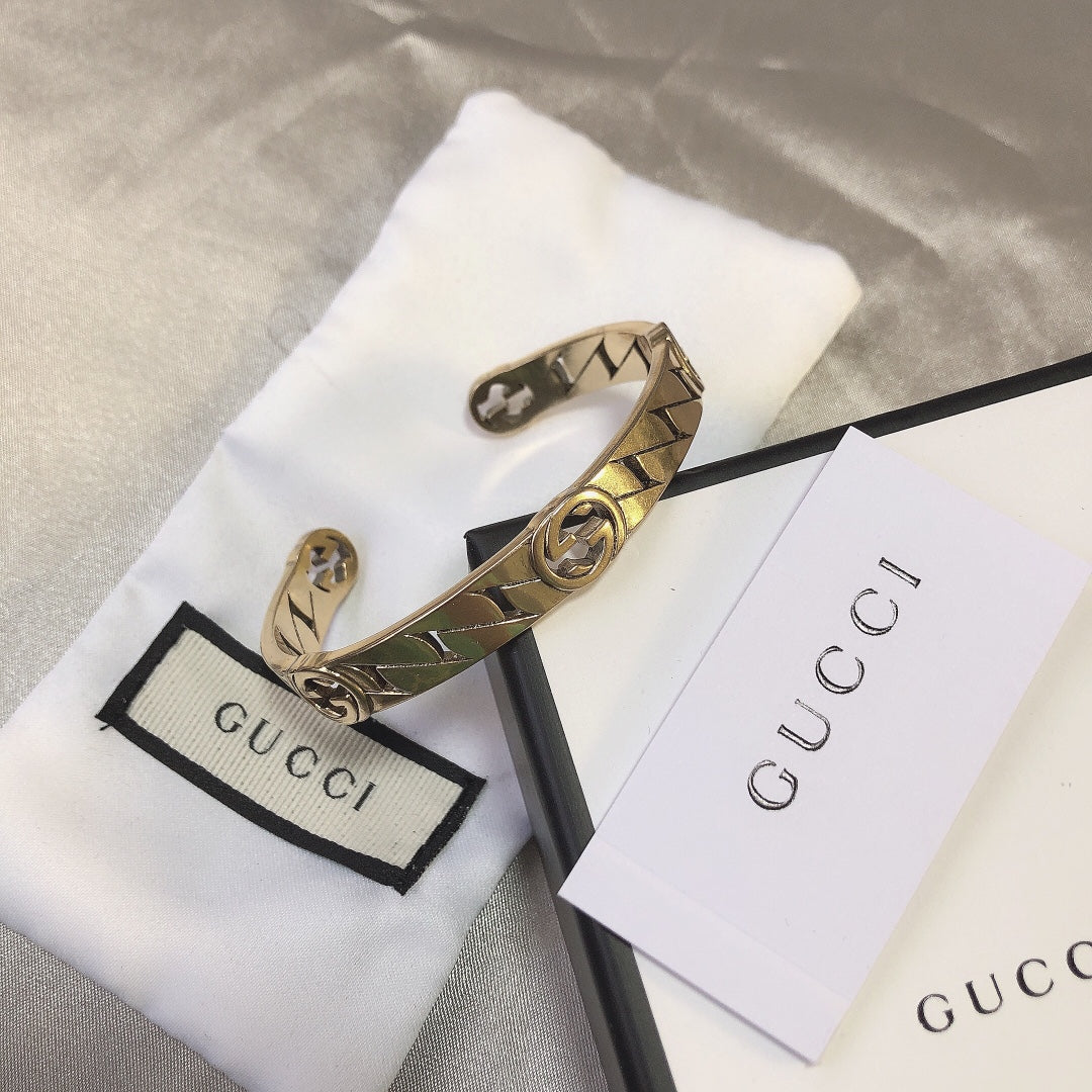 14C342KDE Stylish Bracelets