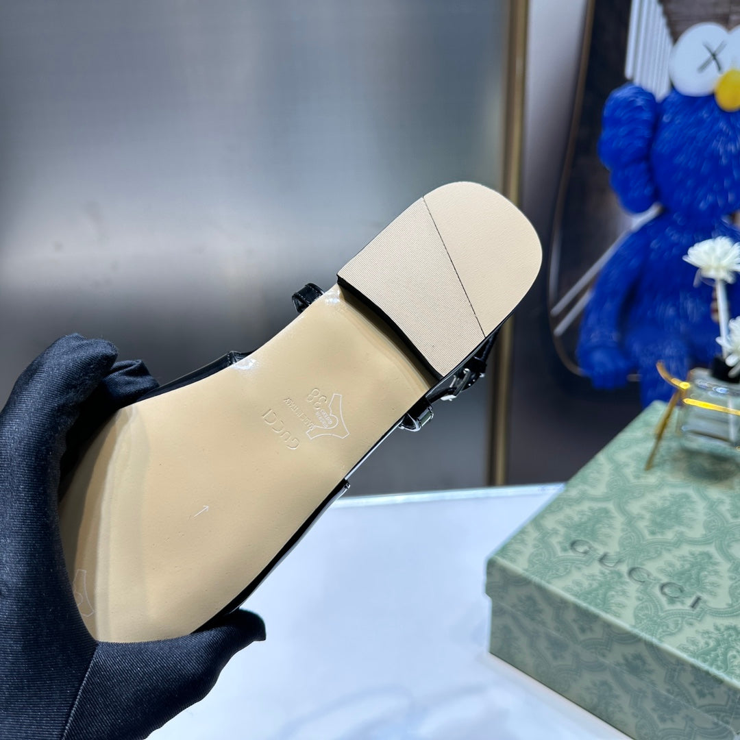 14B137ZDE Stylish Casual shoes Heel height2.5cm