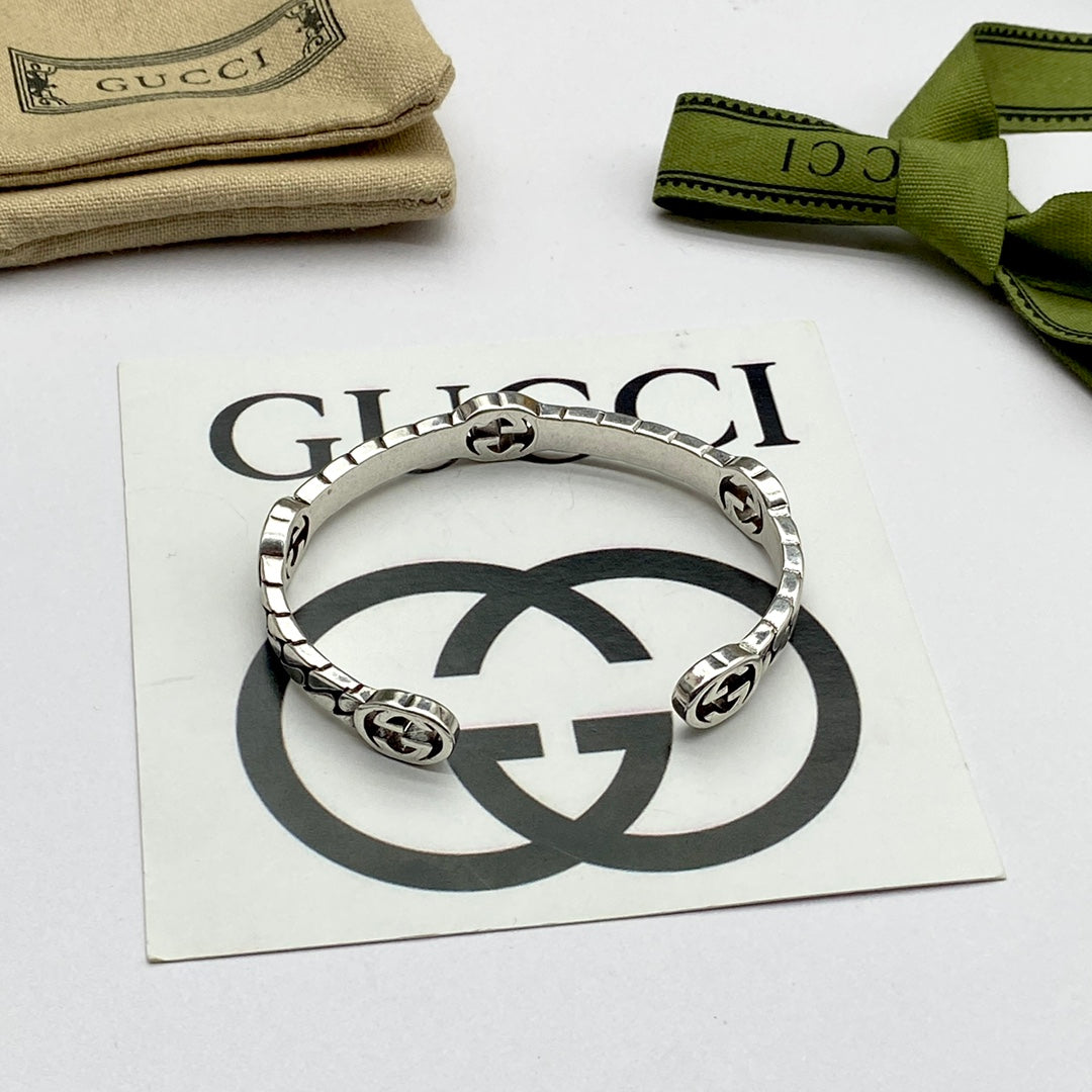 1XB351KDE Stylish Bracelets