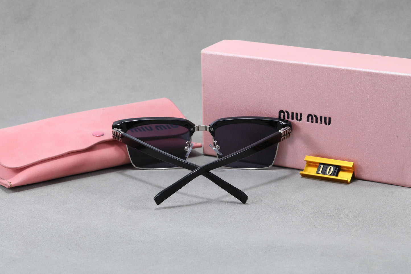 385RA58TDE Stylish  Sunglasses