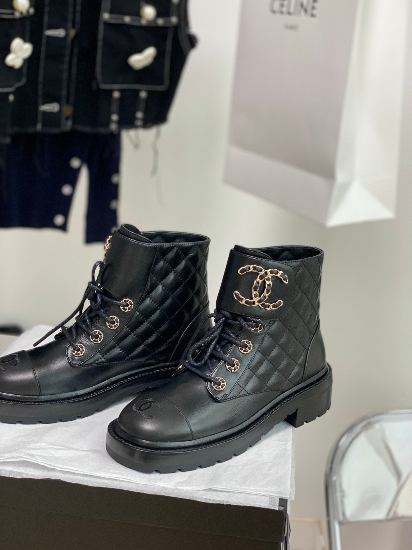 1JC10ZDE Stylish boots