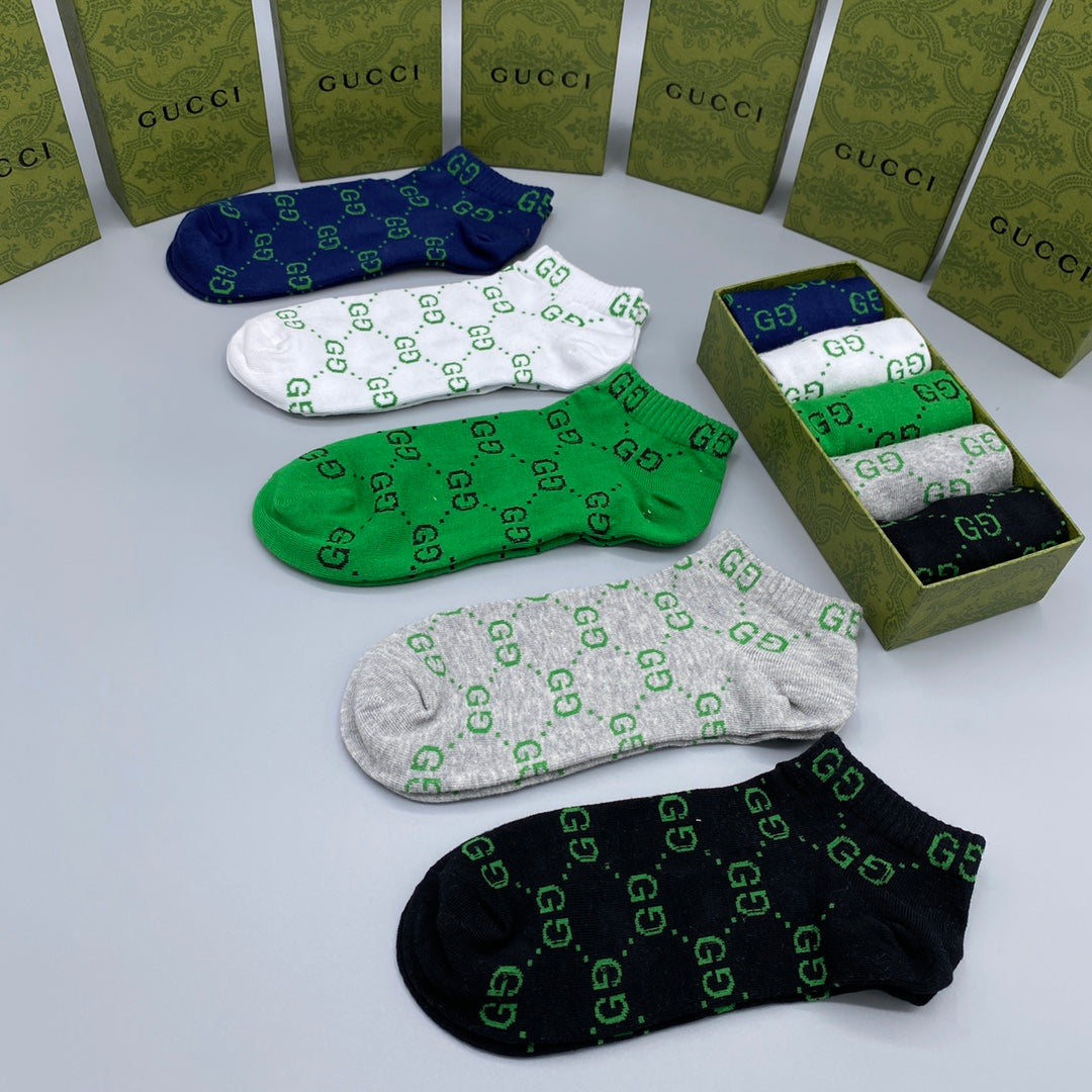 235QB56SDE Stylish socks(5 pairs )