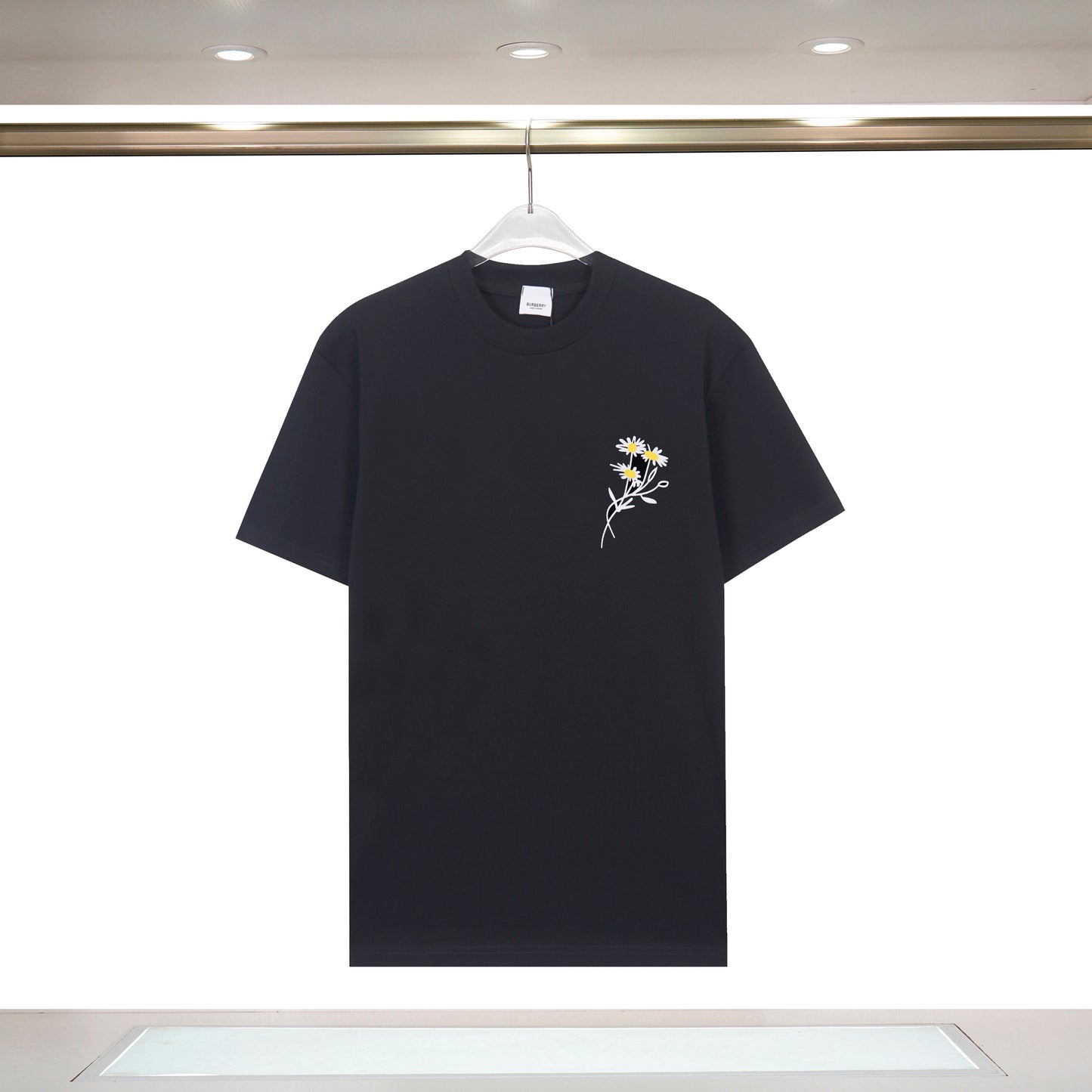 125WR30UDE Stylish T-shirts