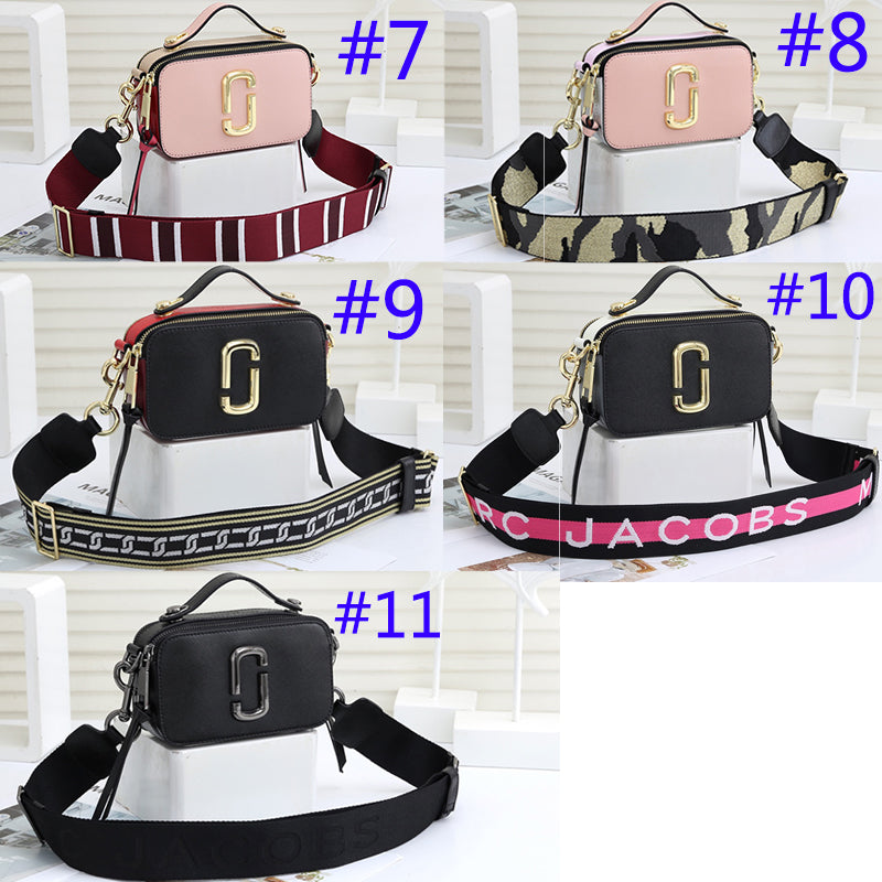 1XA31BDE Stylish leather bag 