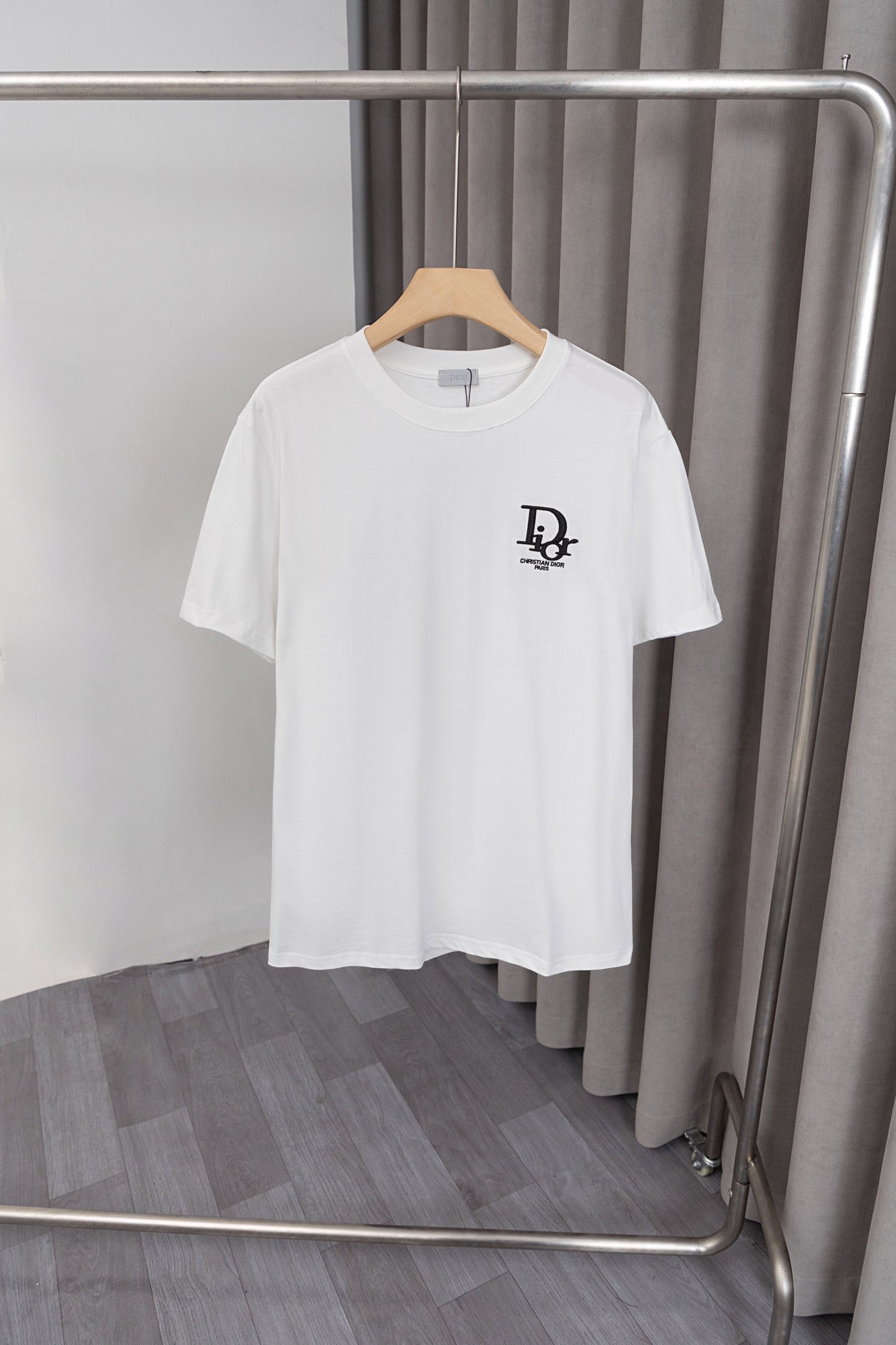 125WK15UDE Stylish T-shirts