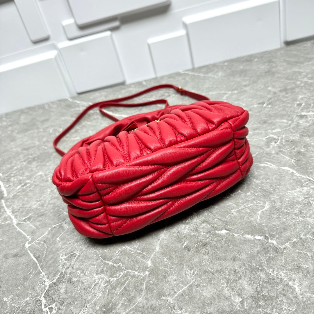 2WA19BDE Stylish leather bag