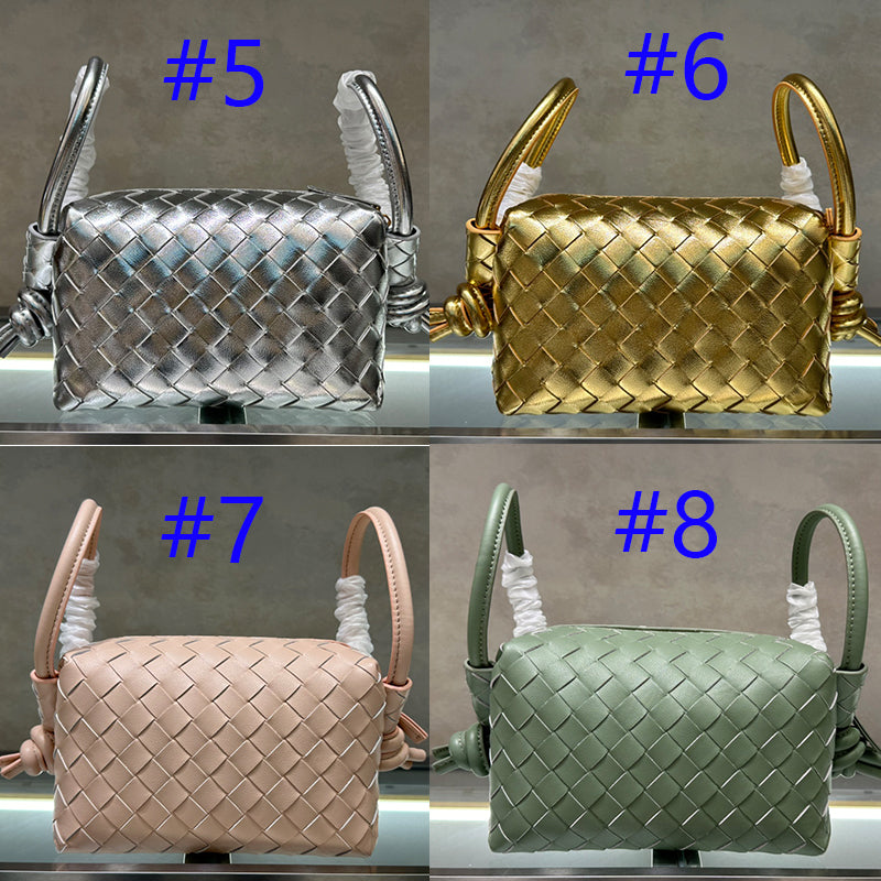 1XA84BDE Stylish leather bag