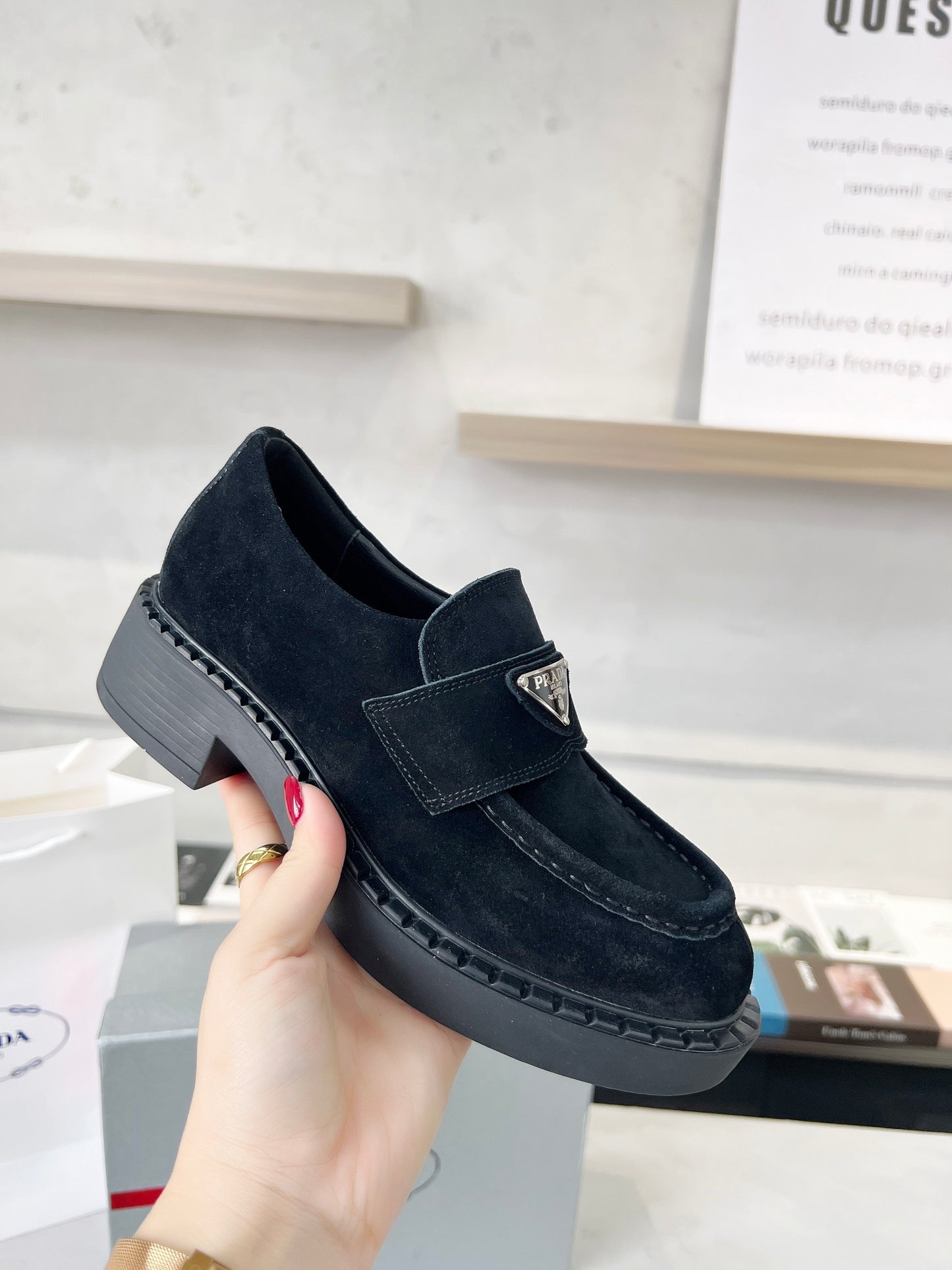 285ZPD65ZDE Stylish leather  Casual shoes