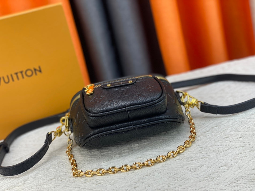 155NE57BDE Stylish leather bag