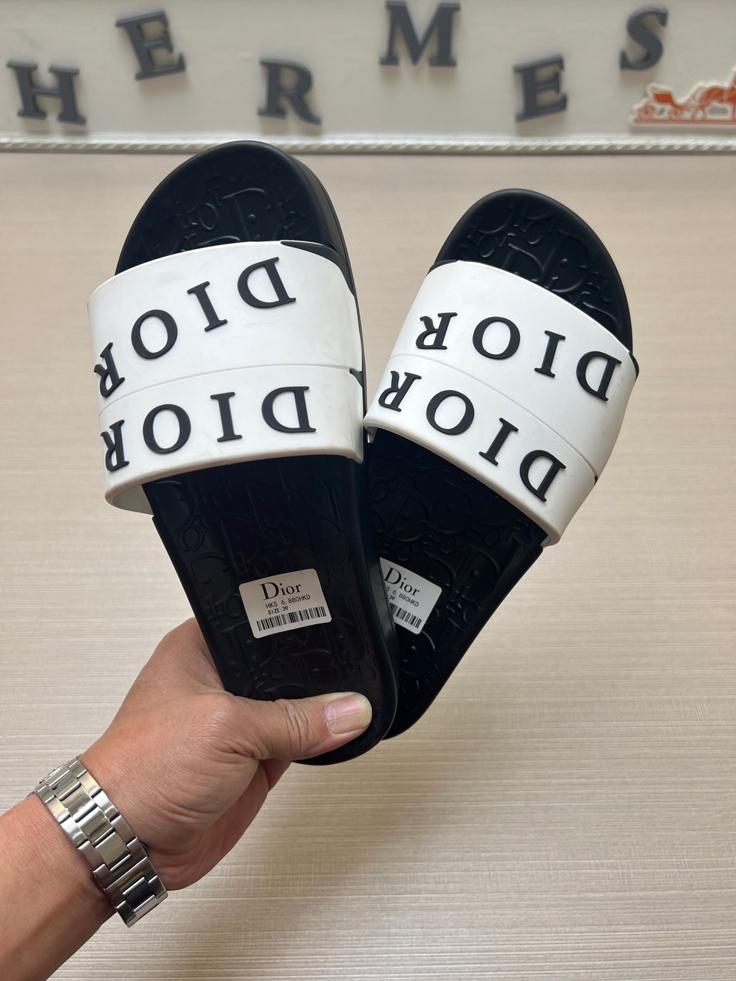 535ZD276ZDE Stylish Slippers