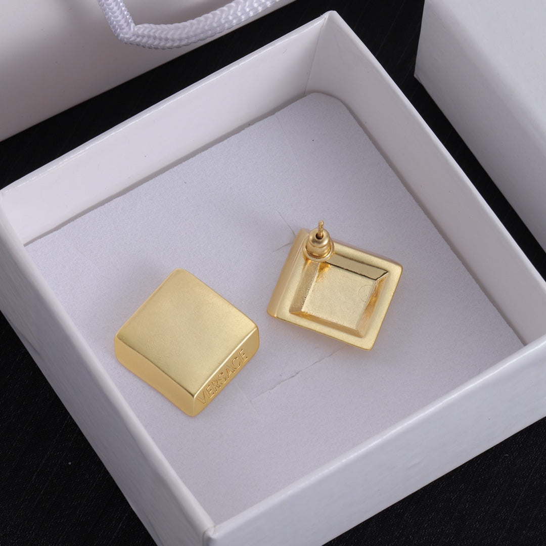 14V1025EDE Stylish  Earrings