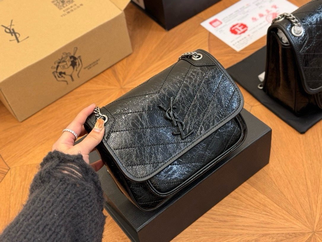 6XSL429BDE Stylish leather bag