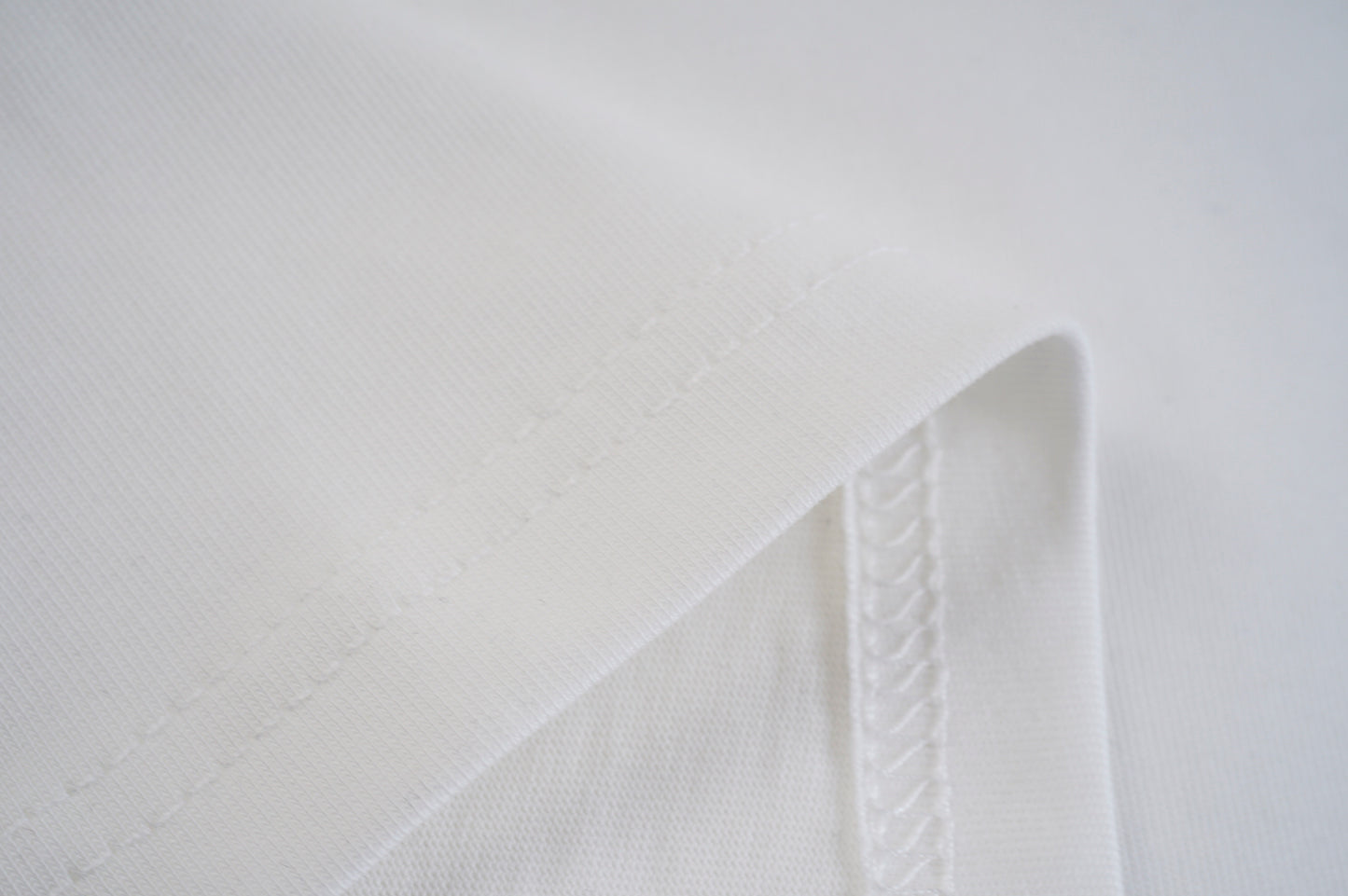 1ZA586UDE Stylish  T-shirts