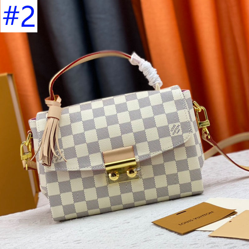 1WE2BDE Stylish leather Bags