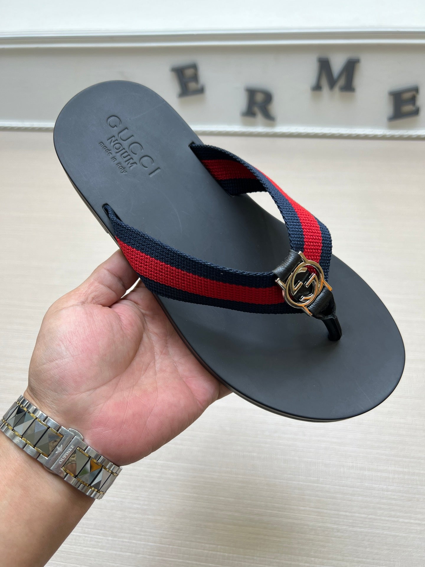 54B13ZDE Stylish slippers