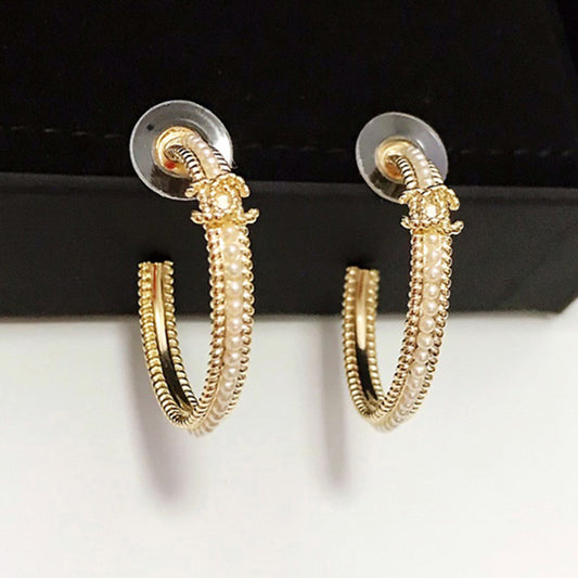 14C95EDE Stylish Earrings
