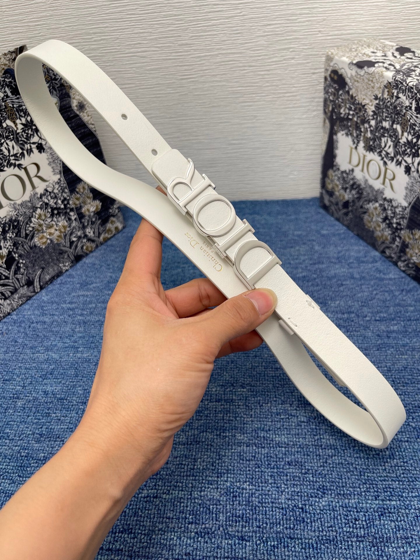 155RD203PDE Stylish  High quality belt With full package