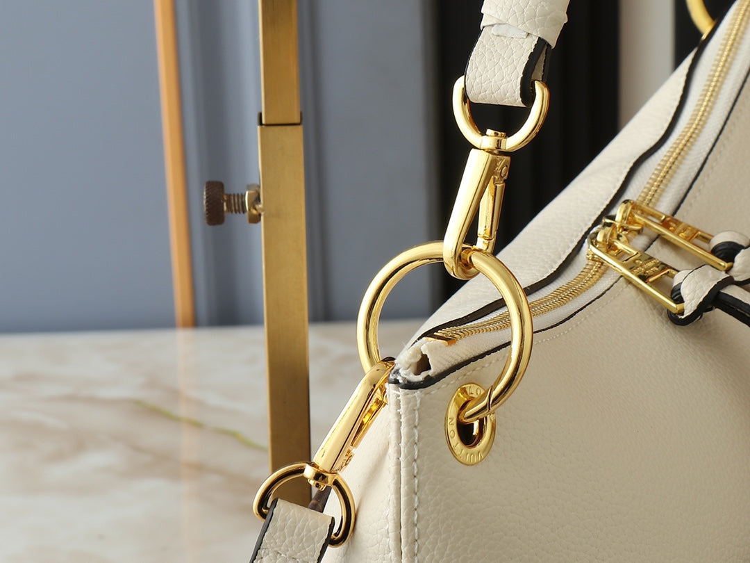 1WE115BDE Stylish leather bag