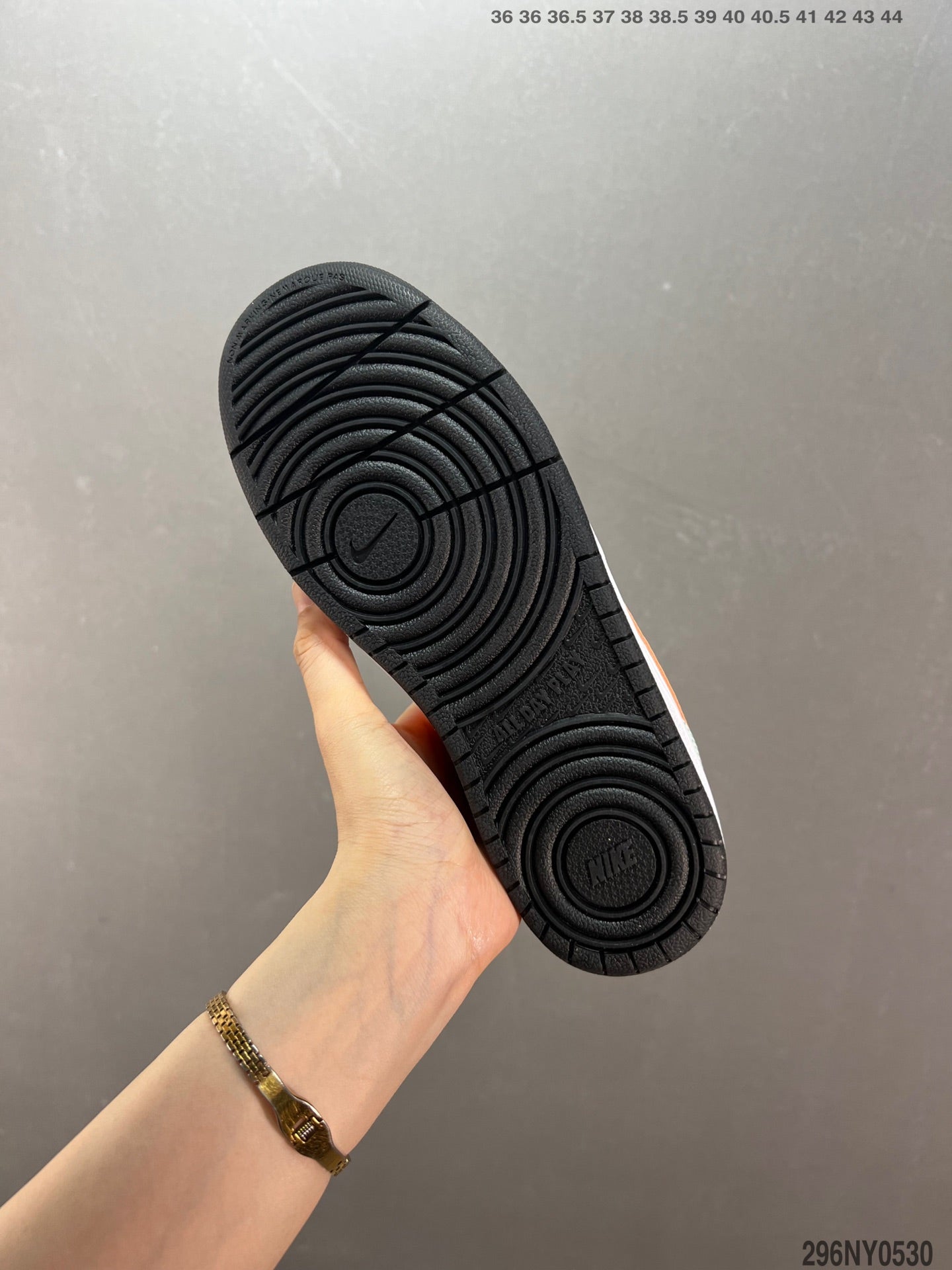 4YN39ZDE Stylish Sneakers (No Box, August-October Big Sale)