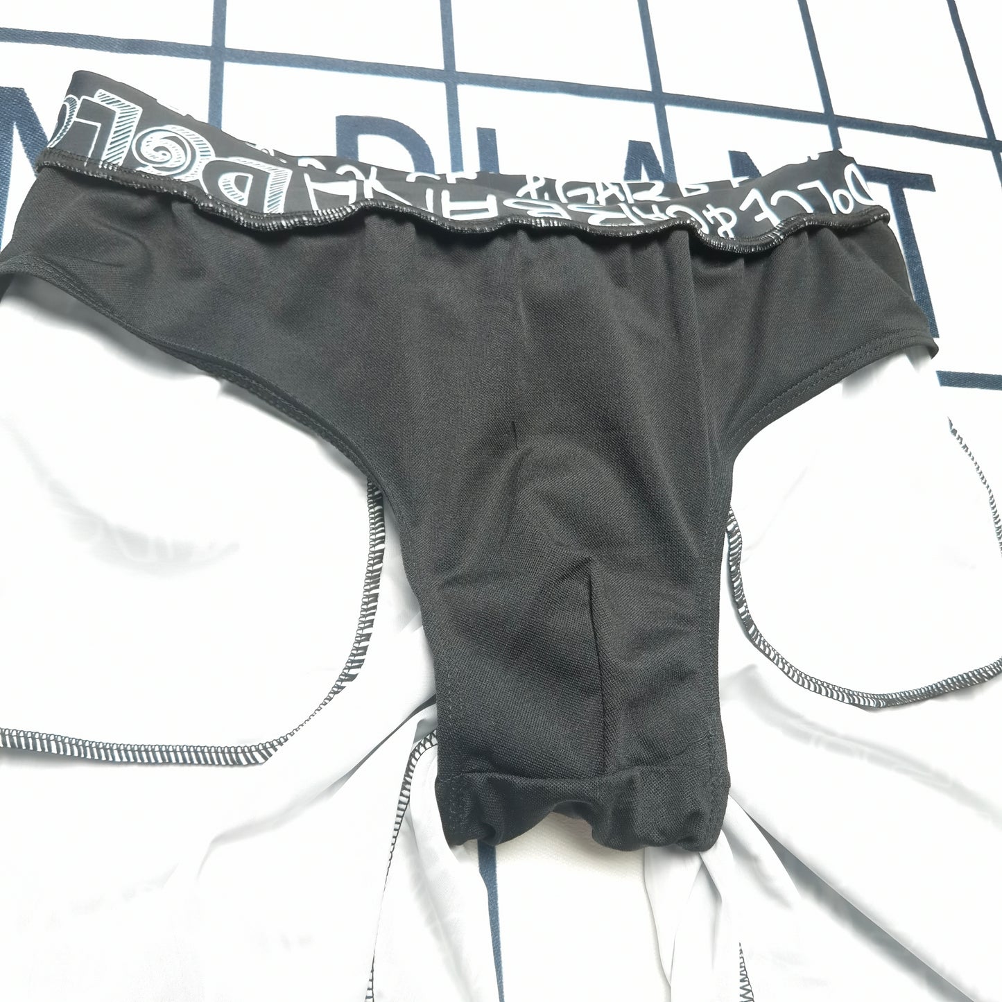 14A11YDE Stylish Men's trunks