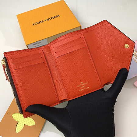 3E22BDE Stylish leather wallets