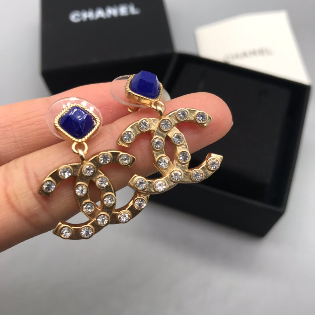 14C67EDE Stylish Earrings