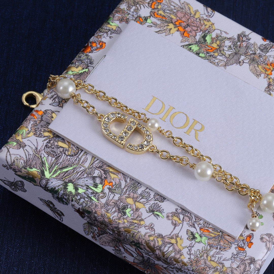 14D494KDE Stylish Bracelets