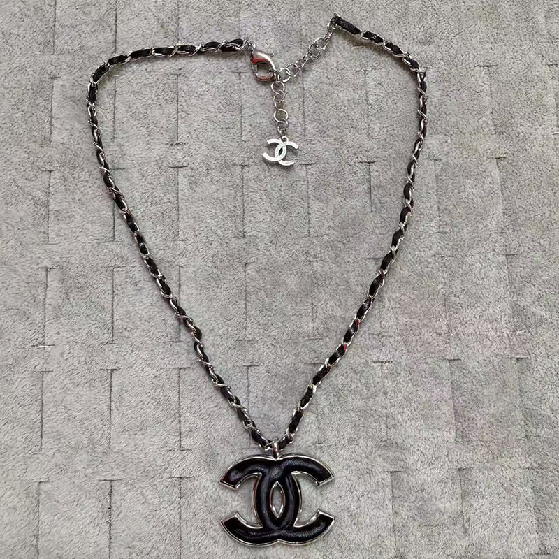 14C719KDE Stylish Necklaces