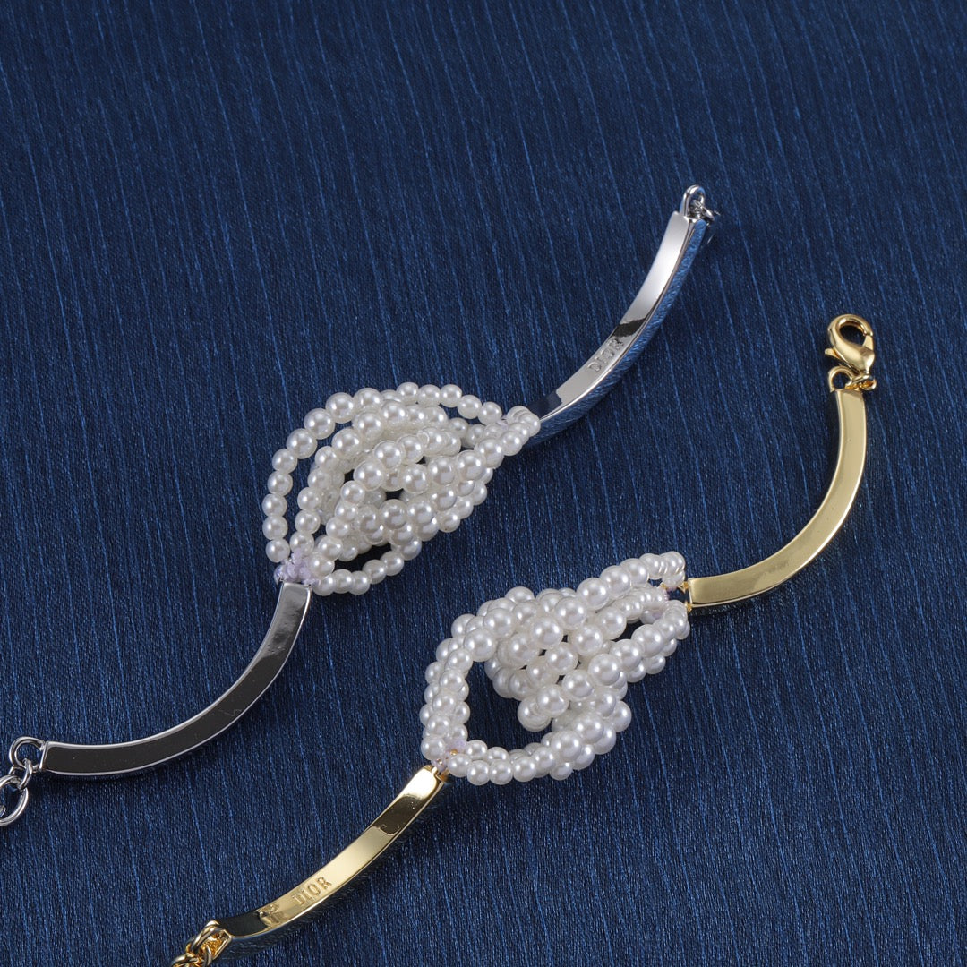 14D1012KDE Stylish Bracelets