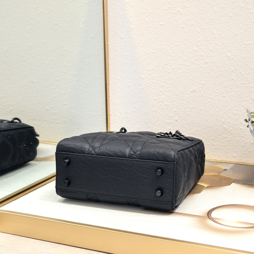 1XD438BDE Stylish leather bag