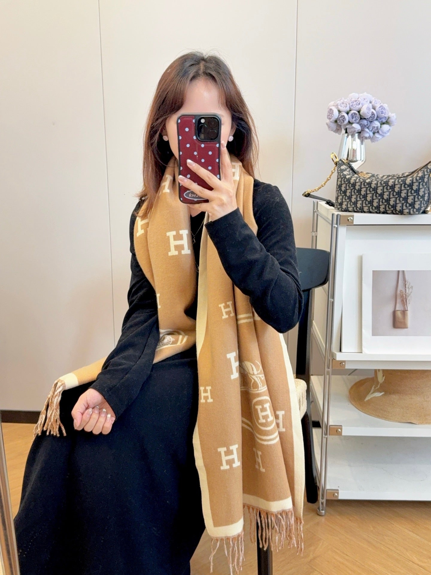 185ZH43WDE Stylish Winter Scarves