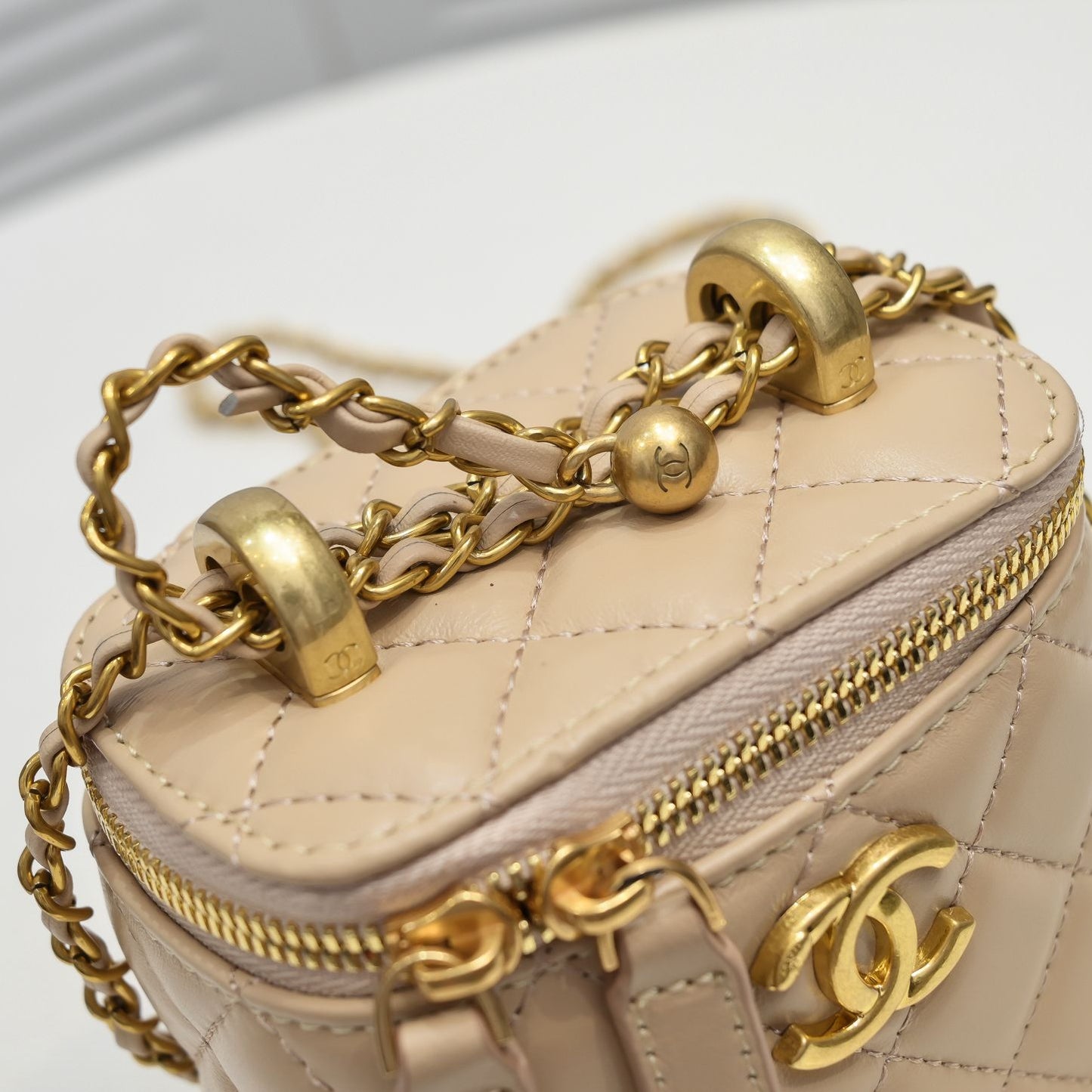 1XC45BDE Stylish leather bag 