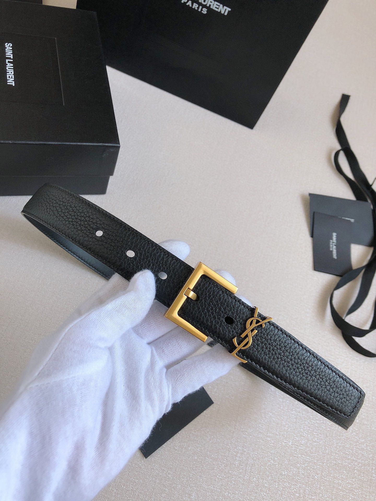 155RSL226PDE Stylish  High quality belt With full package