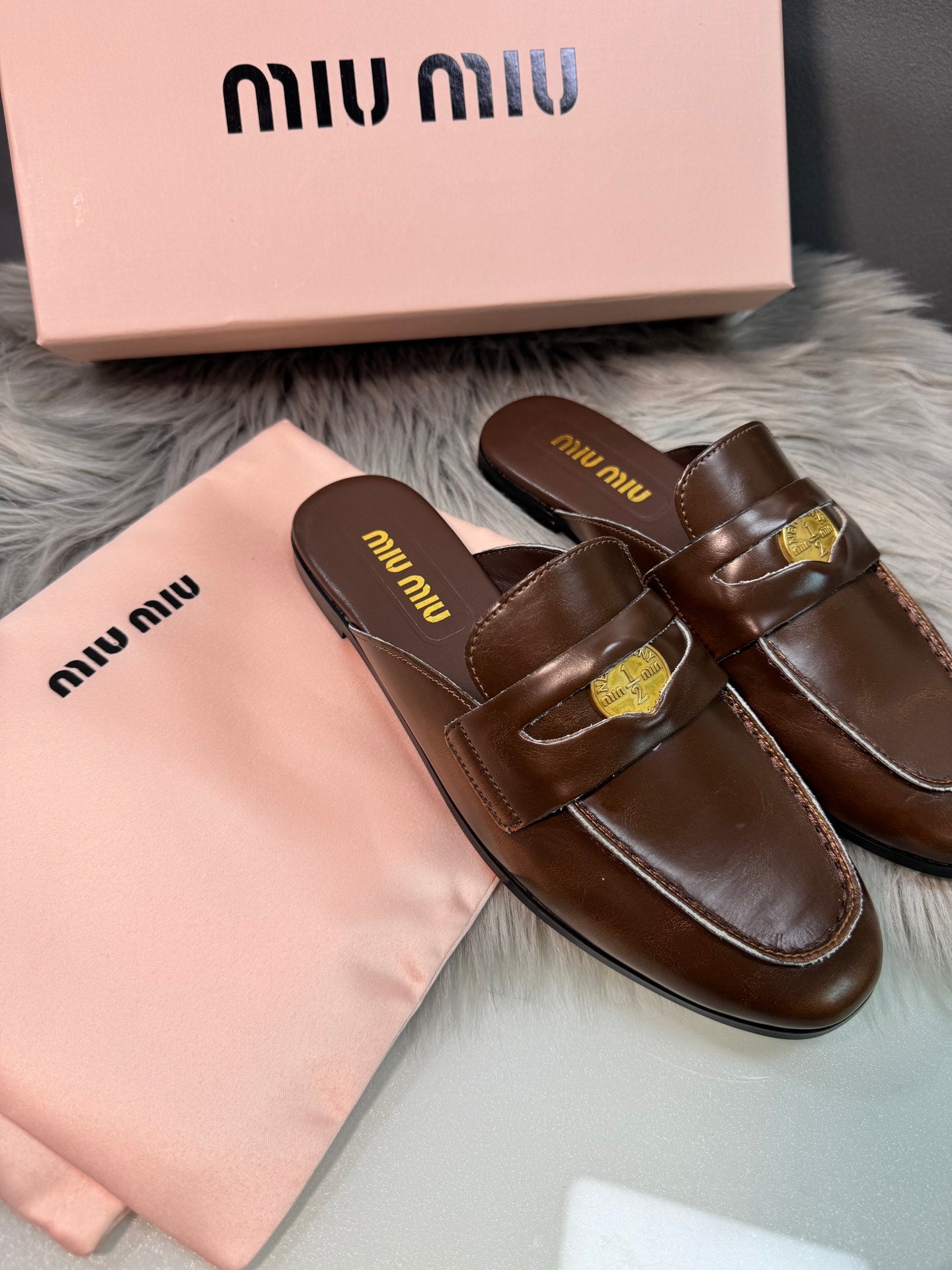 14A175ZDE Stylish sandals