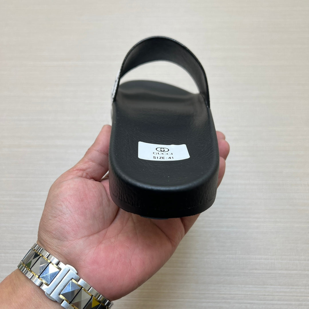 5LB233ZDE Stylish Slippers