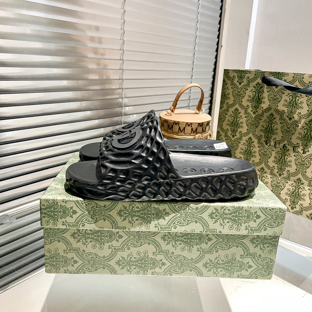 14B185ZDE Stylish Slippers