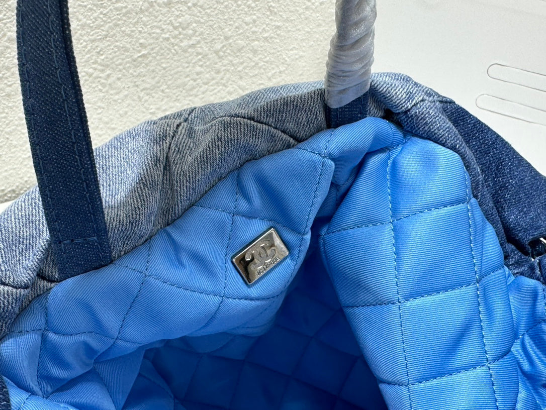 4XC17BDE Stylish denim bag