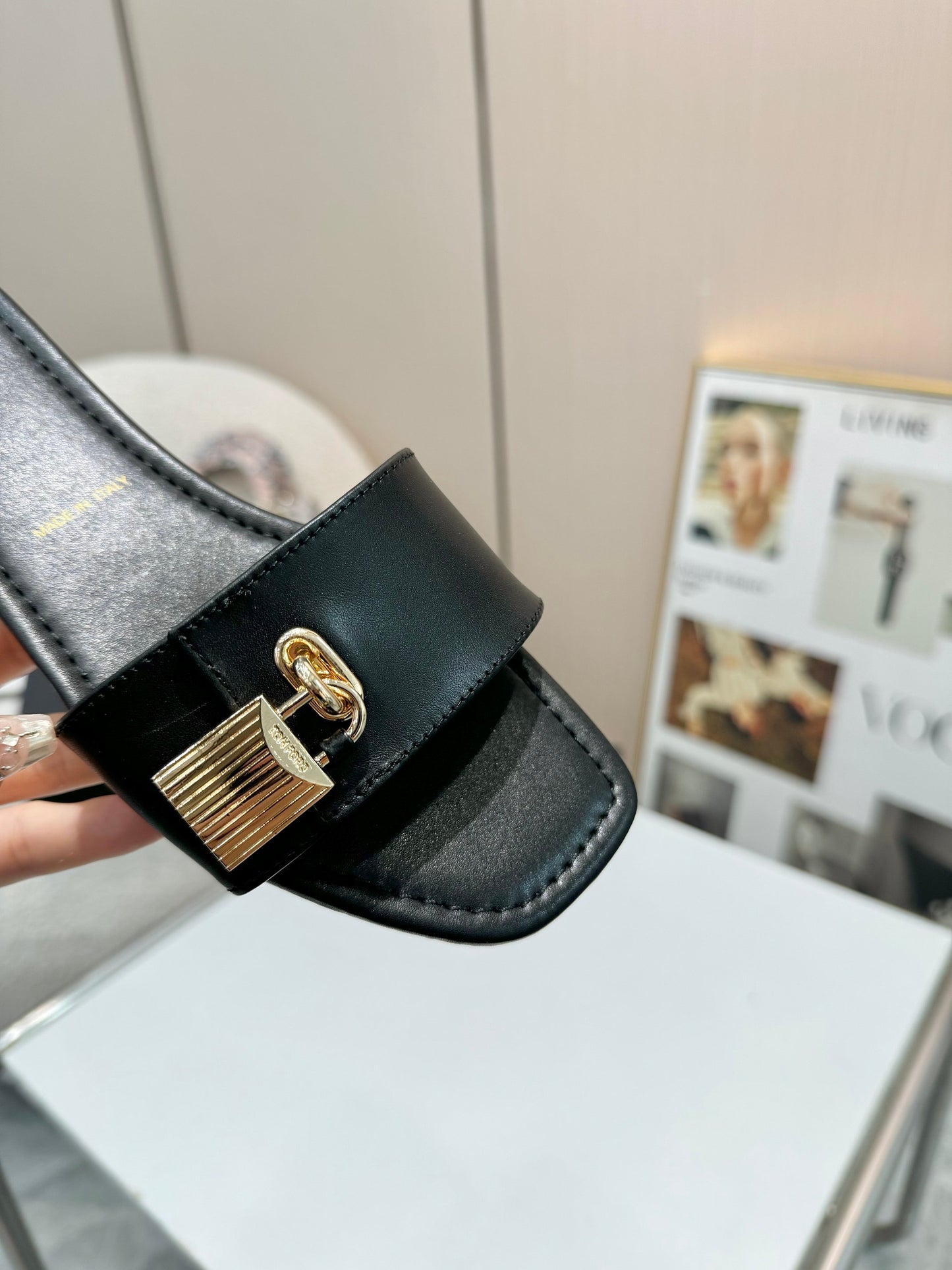 285ZA8ZDEStylish leather Shoes