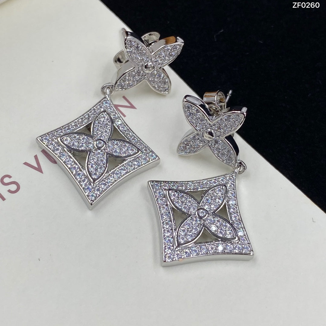 1YE249XDE Stylish  Earrings Necklaces