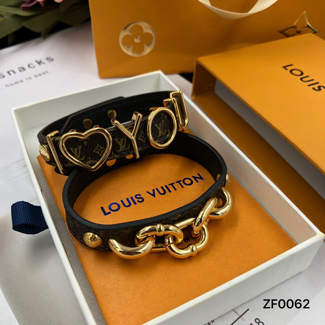 14E437KDE Stylish Bracelets