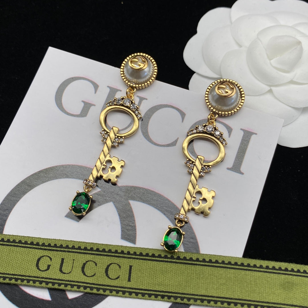 14B388EDE Stylish Earrings