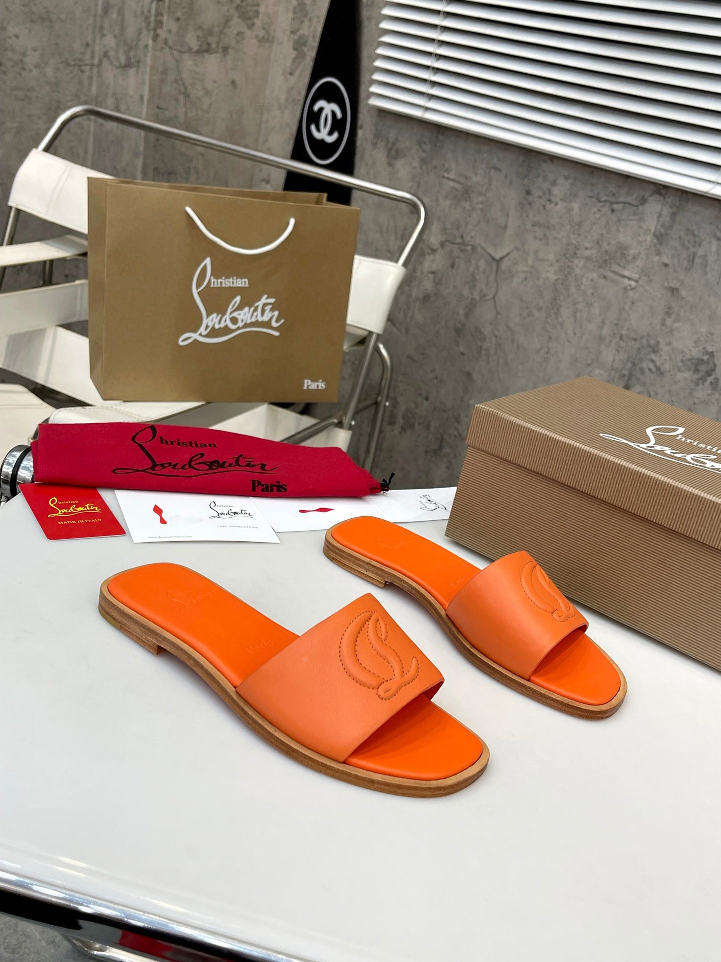 JXA29ZDE Stylish leather Slippers