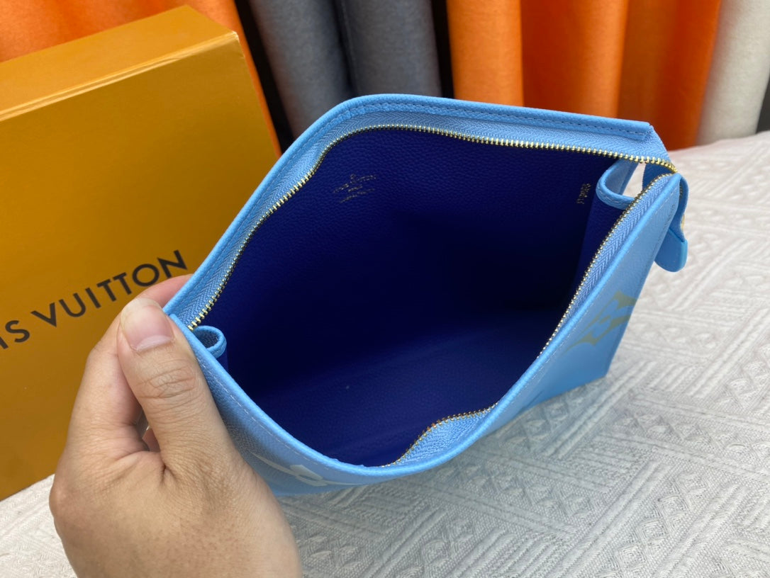 1XE389BDE Stylish leather bag