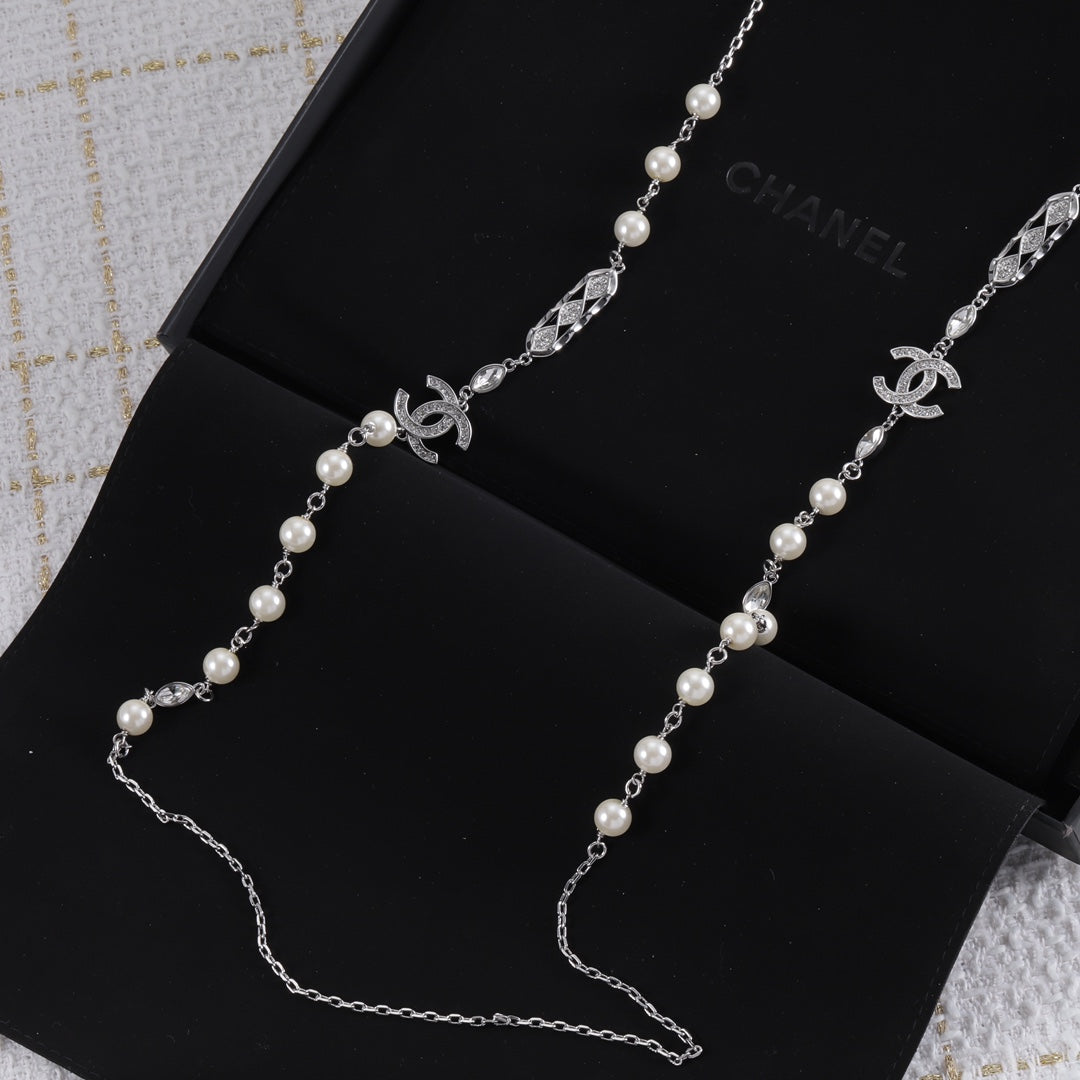 14C635KDE Stylish Necklaces
