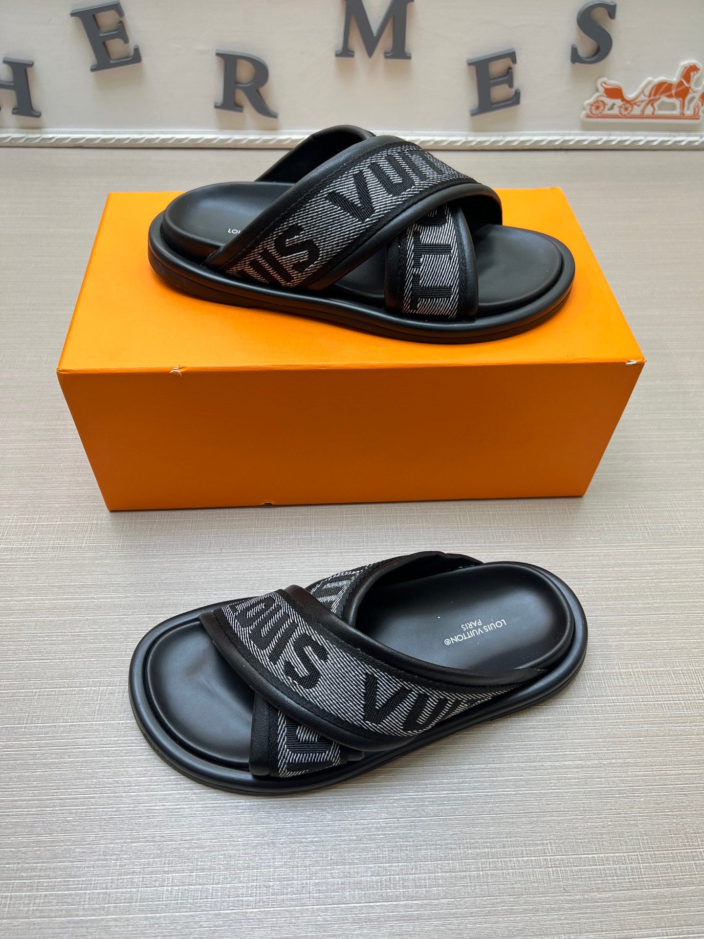 535ZE273ZDE Stylish Slippers